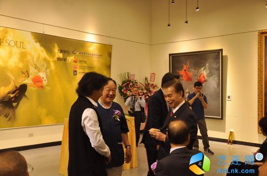 灵魂的漫游者·王宏峥绘画艺术展举办
