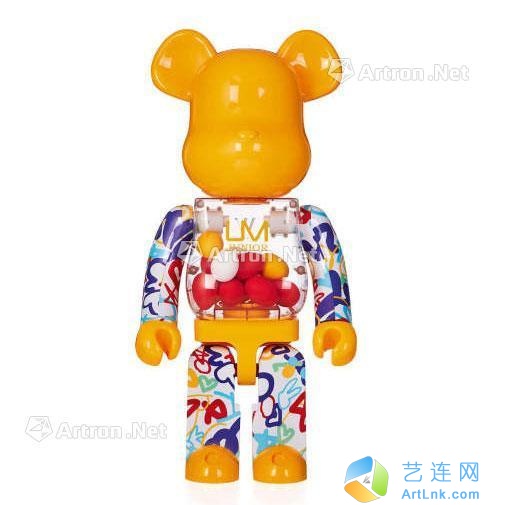 --                            0212 
                            2020年 Bearbrick UM Junior 澳门WF Fashion展会限定 联名金蛋涂鸦千秋 1000%