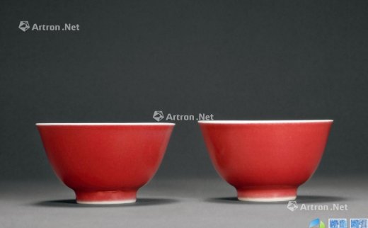 --                            3920 
                            清乾隆 祭红釉敞口小杯 （一对） -北京匡时国际拍卖有限公司